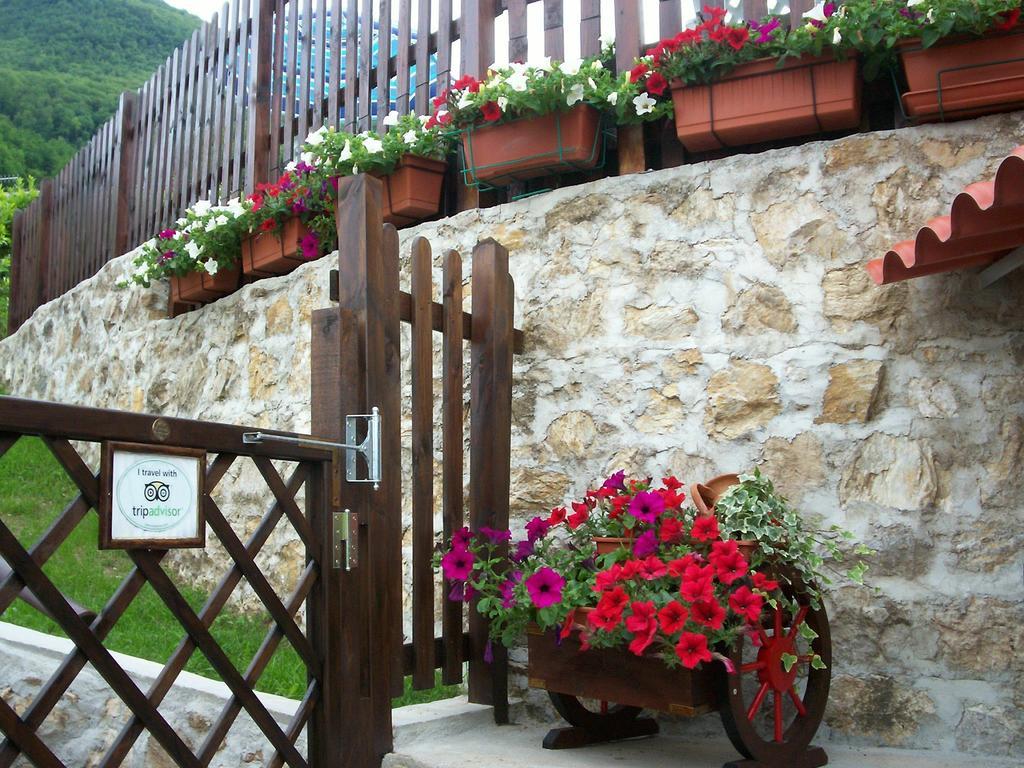 Hermitage Holidays Gallicano Экстерьер фото